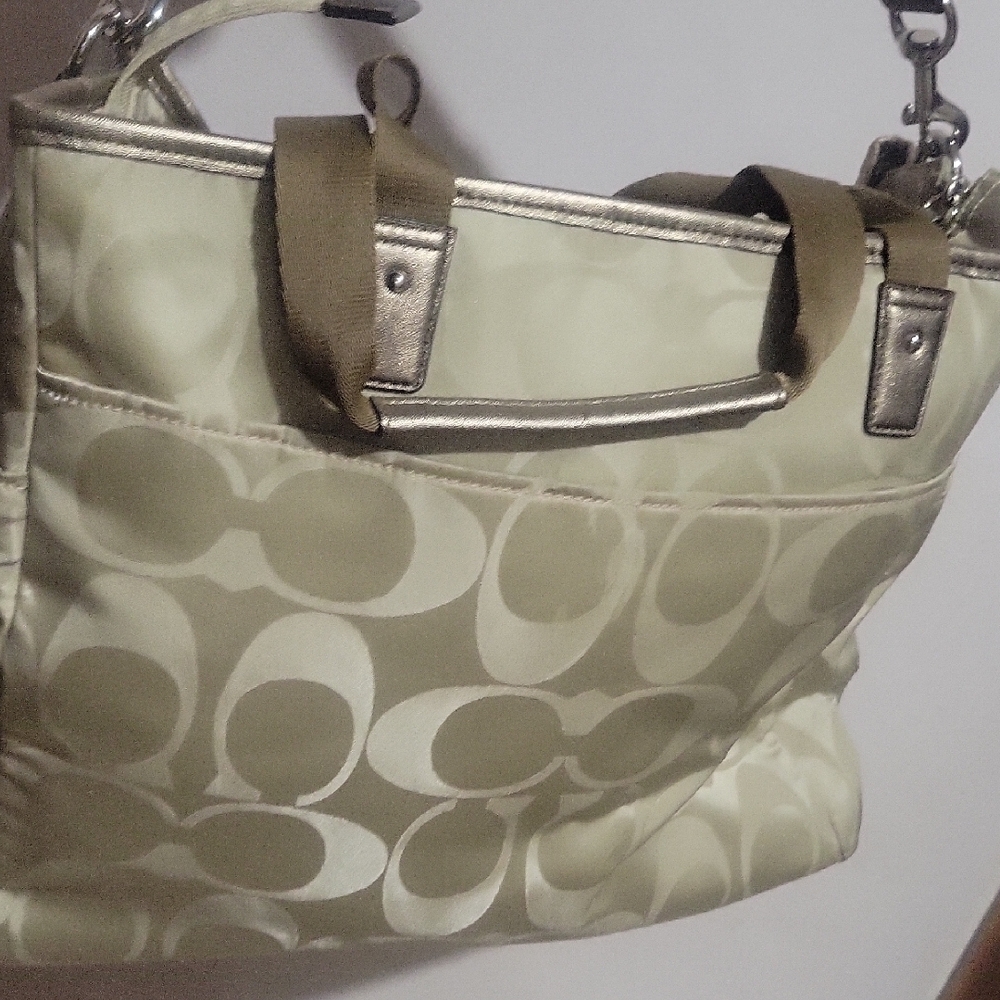 COACH MONOGRAM DIAPER BAG - Picture 6 of 10
